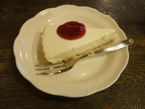 レアチーズケーキ２５０円